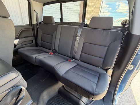 Used 2018 Chevrolet Silverado 1500 LT w/ All Star Edition AWD/4WD image 10