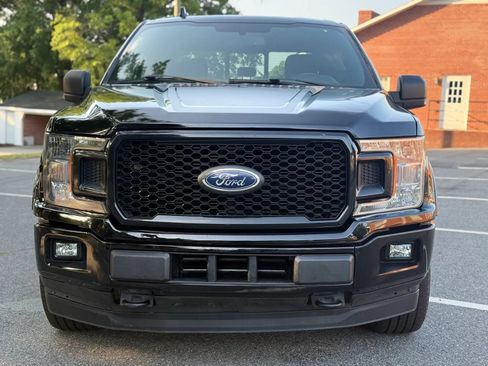 Used 2018 Ford F150 XLT w/ Equipment Group 302A Luxury AWD/4WD image 9