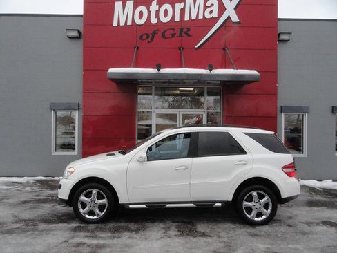 Used 2006 Mercedes-Benz ML 350 4MATIC image 2