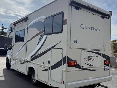 Used 2017 Mercedes-Benz Sprinter 3500 image 5