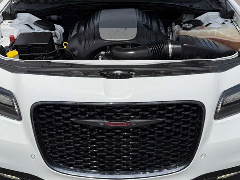 Used 2023 Chrysler 300 S w/ Comfort Group RWD image 34