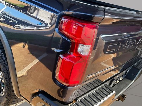 Used 2024 Chevrolet Silverado 1500 ZR2 AWD/4WD image 27
