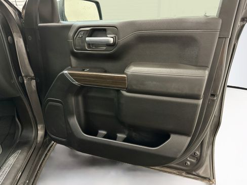 Used 2021 Chevrolet Silverado 1500 LT w/ Z71 Off-Road Package AWD/4WD image 33