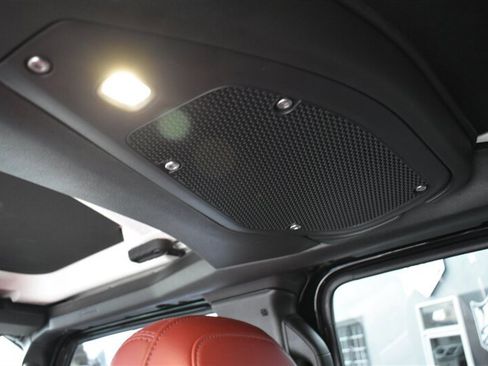 Used 2024 Jeep Wrangler Unlimited Rubicon 392 image 30