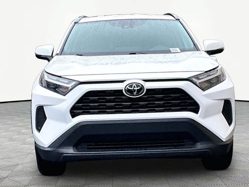 Certified 2025 Toyota RAV4 XLE AWD/4WD image 4