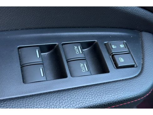 Used 2023 Honda Ridgeline Black Edition image 12