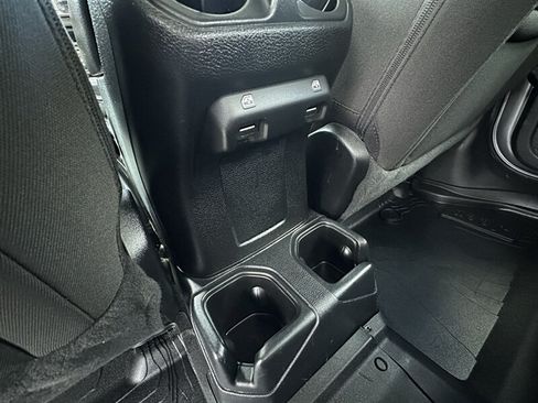 Used 2021 Jeep Gladiator Sport AWD/4WD image 51