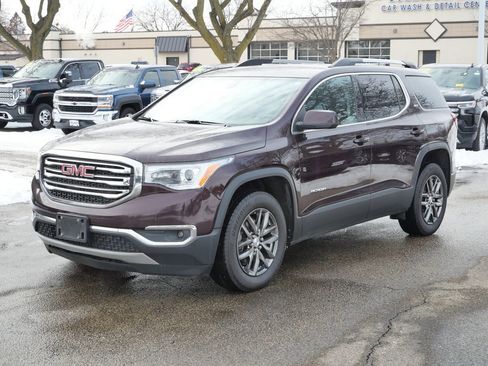 Used 2017 GMC Acadia SLT image 4