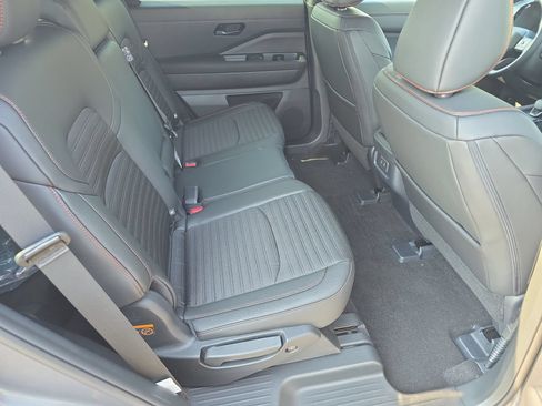 New 2026 Nissan Pathfinder Rock Creek AWD/4WD image 11