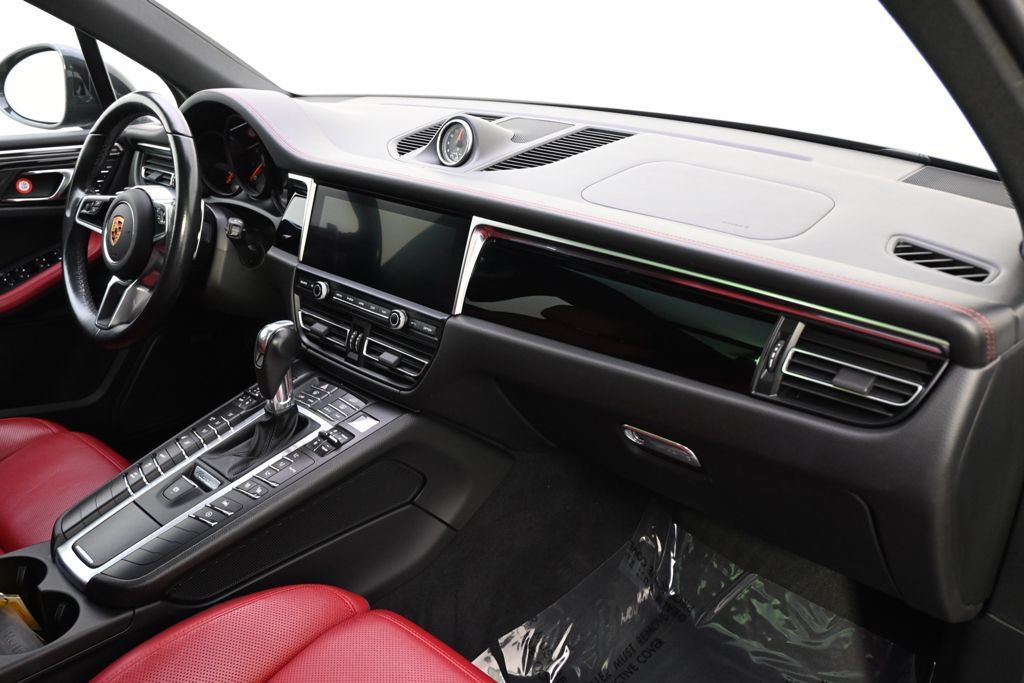 Used 2021 Porsche Macan AWD/4WD image 15