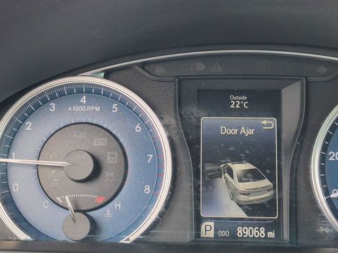 Used 2017 Toyota Camry LE FWD image 36