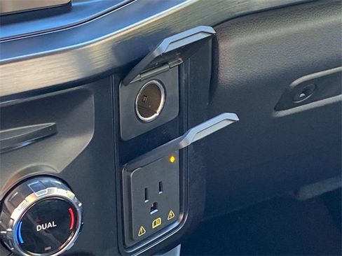 Used 2026 Ford F450 Lariat image 27