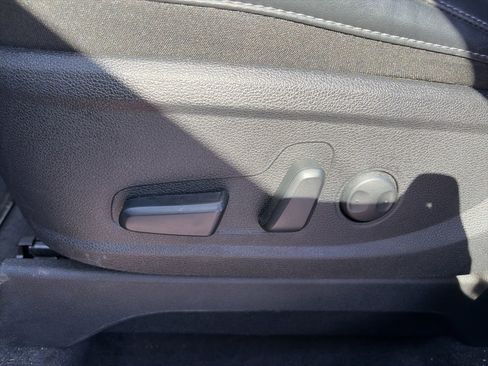 Used 2025 Kia Telluride S image 14