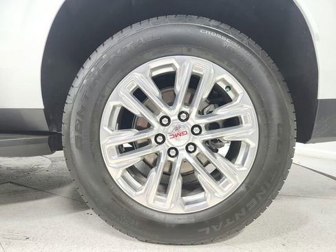 Used 2022 GMC Yukon XL SLT RWD image 50