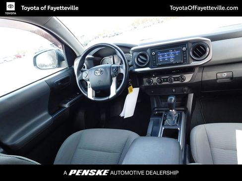 Used 2017 Toyota Tacoma SR5 image 6