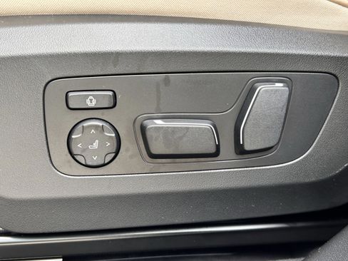 Used 2026 BMW X3 xDrive30 w/ Convenience Package image 27