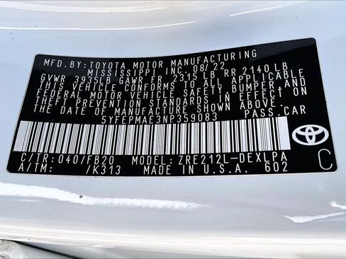 Used 2022 Toyota Corolla LE image 32