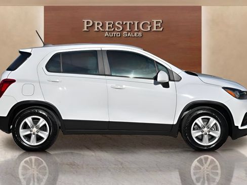 Used 2014 Chevrolet Traverse LS FWD image 14