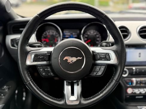 Used 2016 Ford Mustang GT Premium w/ Equipment Group 401A RWD image 29