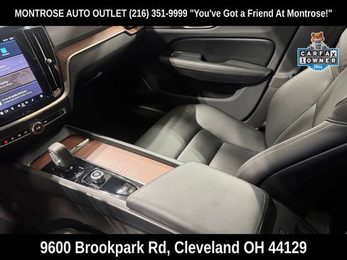 Used 2025 Volvo V60 B5 Cross Country Plus image 14