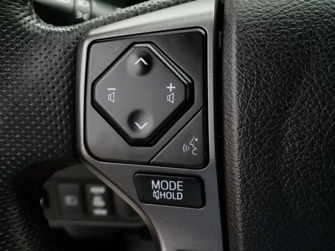 Used 2021 Toyota Tacoma TRD Sport w/ TRD Premium Sport Package AWD/4WD image 26