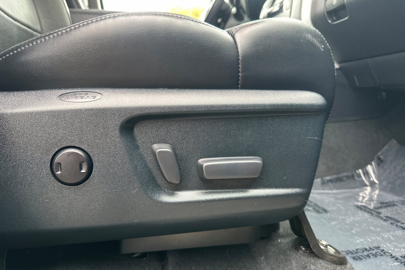 Used 2017 Toyota Tundra Platinum AWD/4WD image 22
