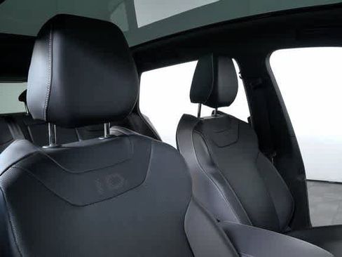 Used 2023 Volkswagen ID.4 Pro S image 22