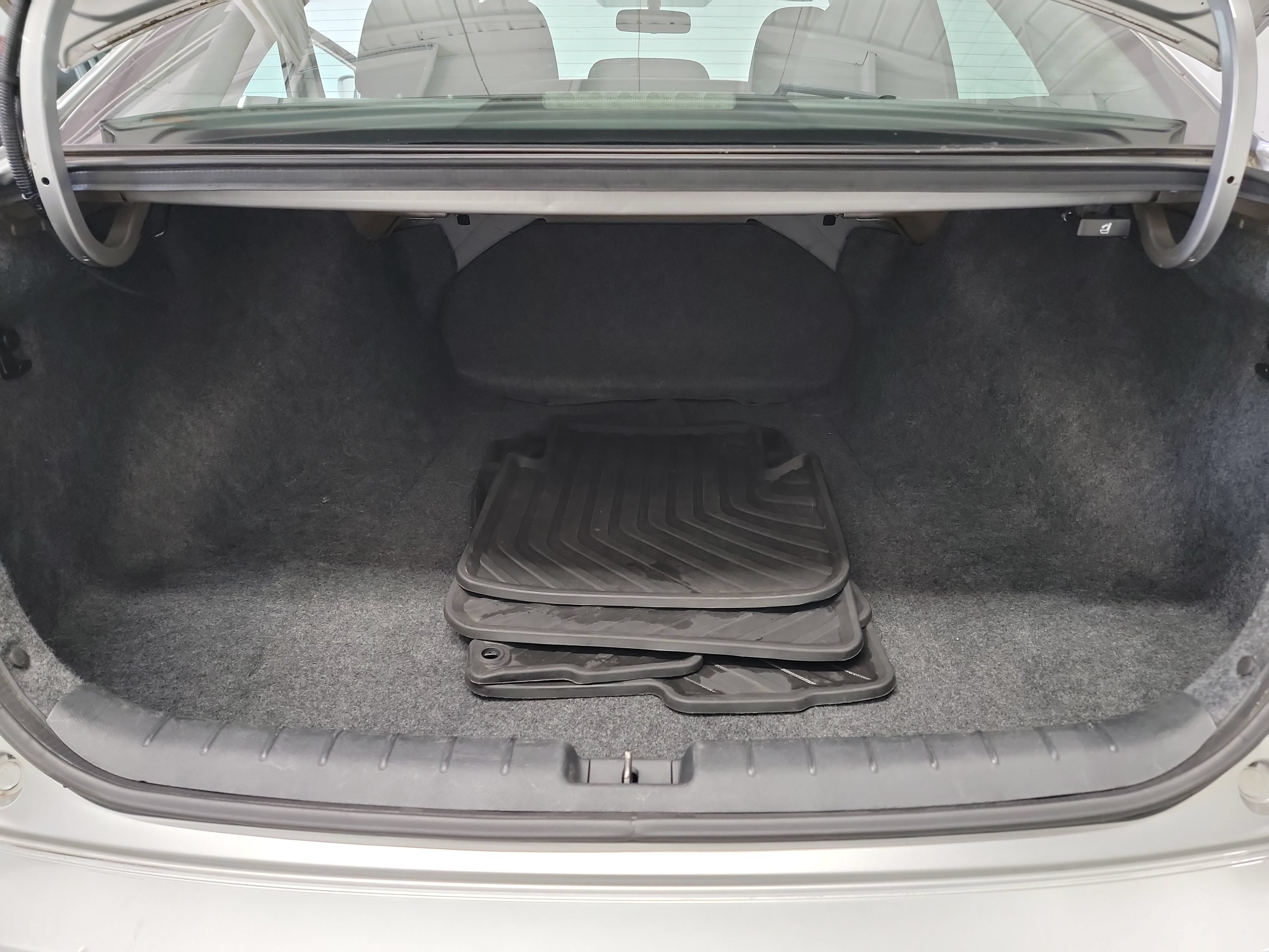 Used 2015 Honda Accord EX image 16