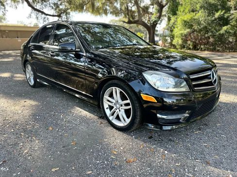 Used 2014 Mercedes-Benz C 250 C 250 Sport Sedan 4D image 3