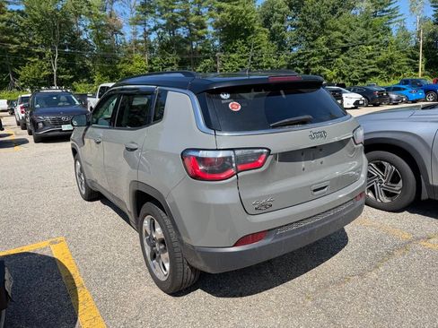 Used 2020 Jeep Compass Limited AWD/4WD image 2