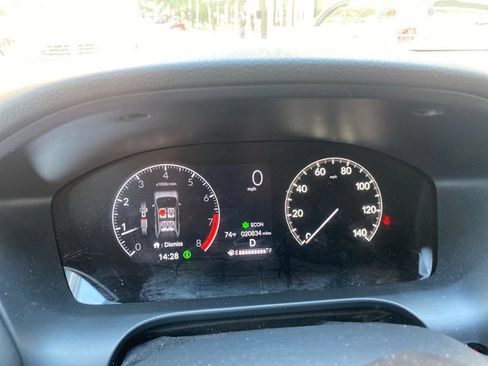 Used 2024 Honda HR-V Sport image 3
