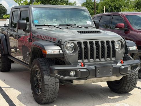 Used 2022 Jeep Gladiator Mojave w/ Trailer Tow Package AWD/4WD image 13
