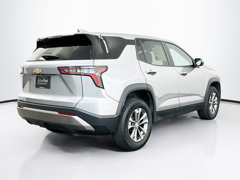 Used 2025 Chevrolet Equinox LT AWD/4WD image 9