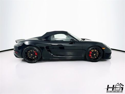 Used 2021 Porsche 718 Boxster Spyder image 5