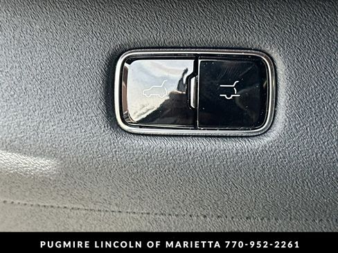 New 2026 Lincoln Navigator Reserve AWD/4WD image 35