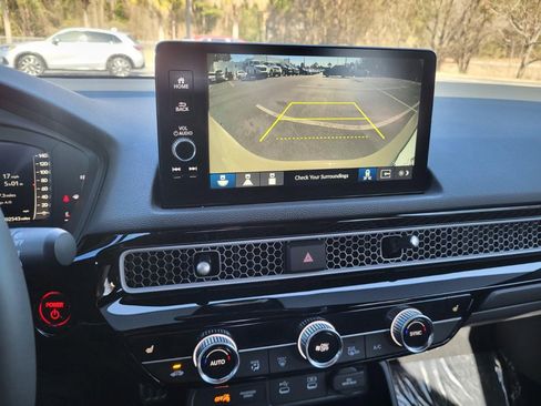 Certified 2025 Honda Civic Sport Touring image 18