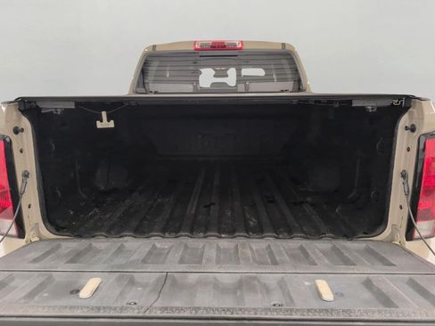Used 2023 Chevrolet Colorado Trail Boss w/ Technology Package AWD/4WD image 15