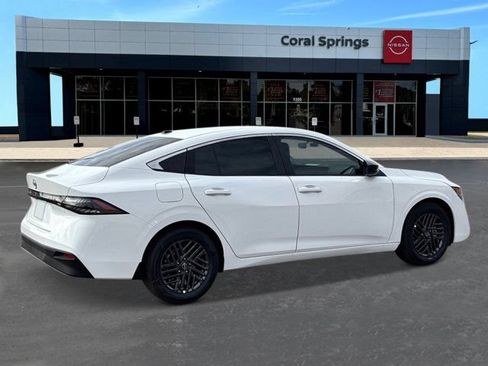 New 2026 Nissan Sentra SV w/ Floor Mat Package FWD image 5