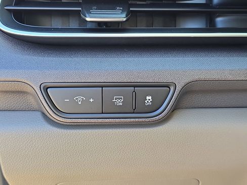 New 2026 Kia Carnival EX FWD image 28