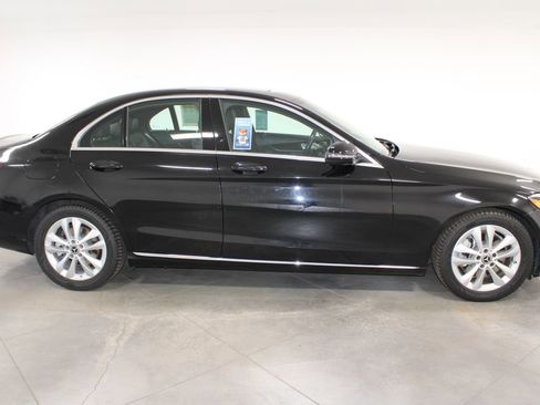 Used 2019 Mercedes-Benz C 300 Sedan image 11