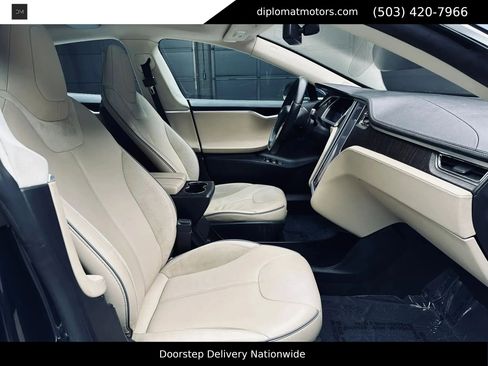 Used 2013 Tesla Model S Performance RWD image 14