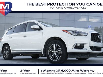 Used 2019 INFINITI QX60 Luxe w/ Essential Package
