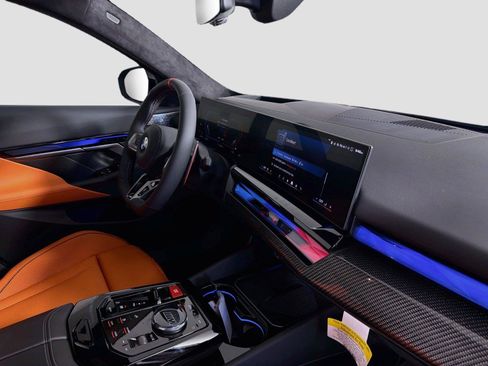 New 2027 BMW M5 Touring AWD/4WD image 30