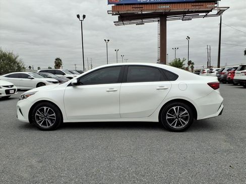 Used 2024 Kia Forte LXS w/ LXS Technology Package image 5