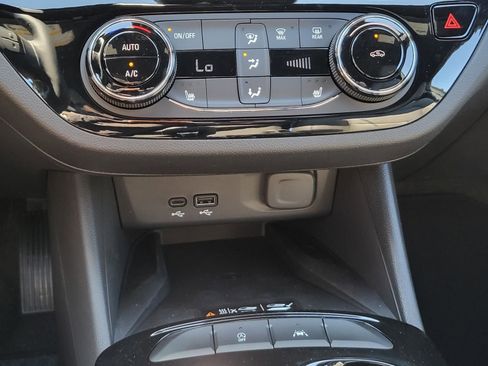 New 2026 Buick Envista Sport Touring w/ Convenience I Package image 10