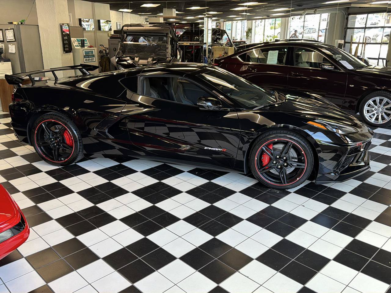 Used 2022 Chevrolet Corvette Stingray Coupe w/ Z51 Performance Package RWD image 3