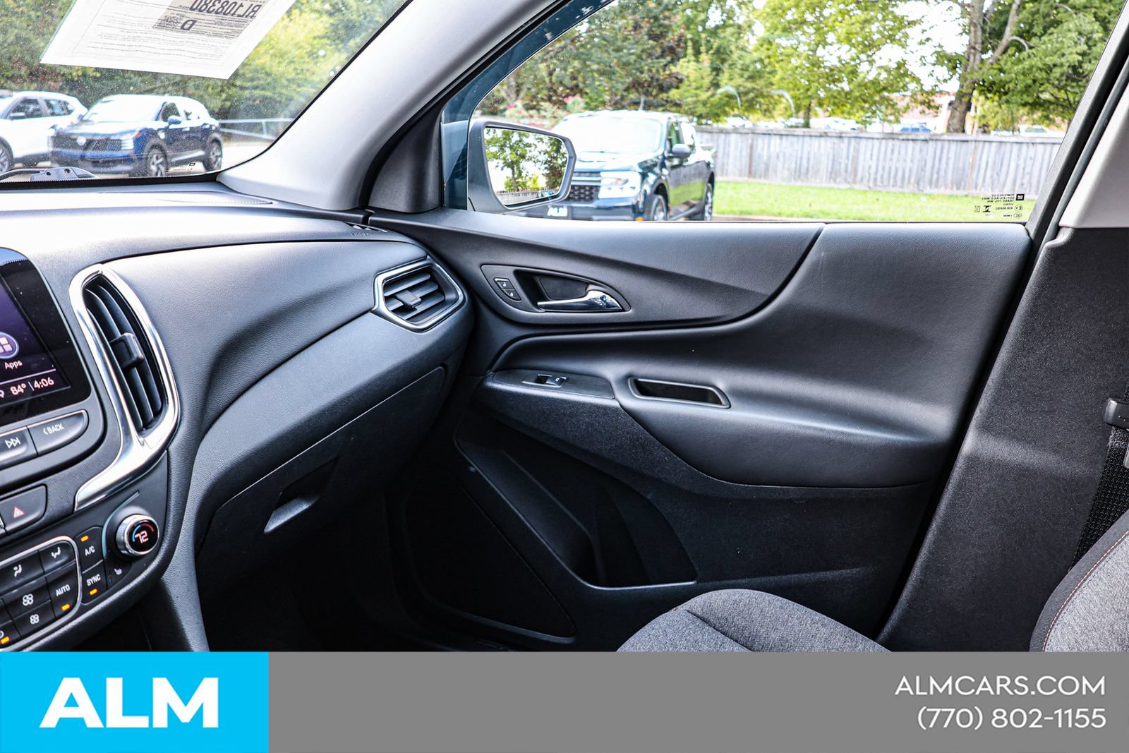 Used 2024 Chevrolet Equinox LT FWD image 35