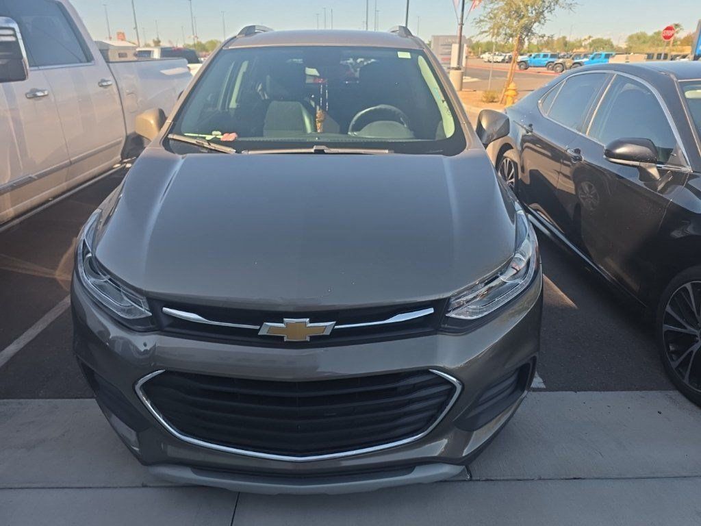 Used 2021 Chevrolet Trax LT FWD image 5