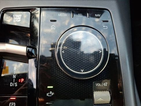 Certified 2025 BMW X3 xDrive30i w/ Convenience Package image 18