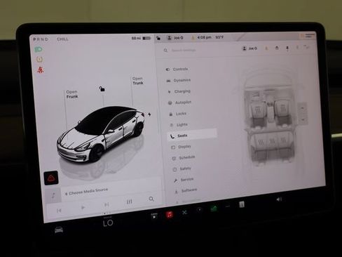 Used 2023 Tesla Model 3 Standard Range RWD image 33
